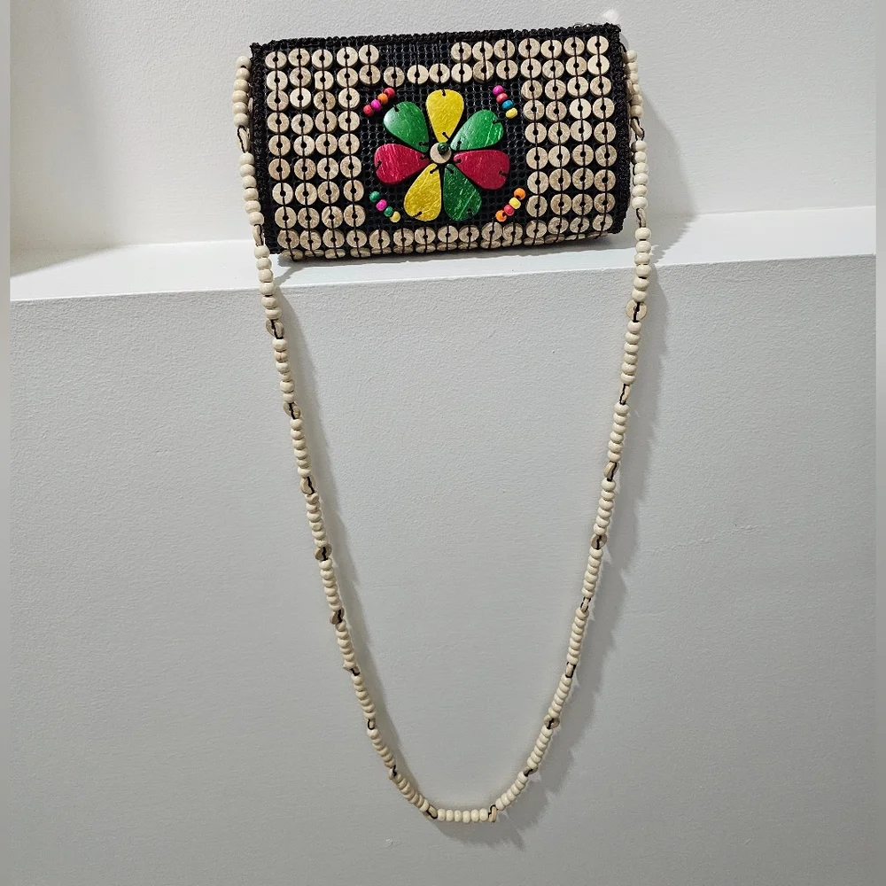 Handcrafted Beaded Flower Crossbody Bag in Natural and Multicolor - Picture 3 of 10